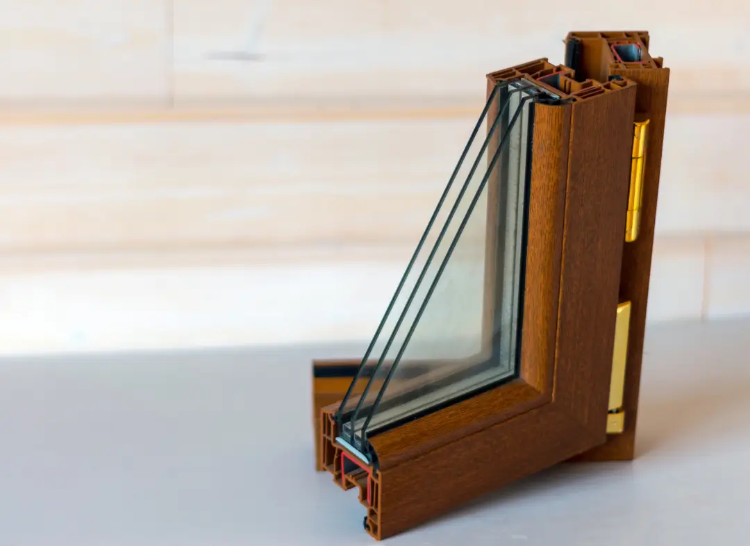 Installation de fenêtre en bois sur mesure Vaison-la-Romaine